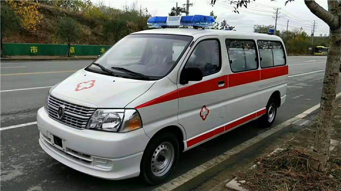 贵定县丰田海狮救护车